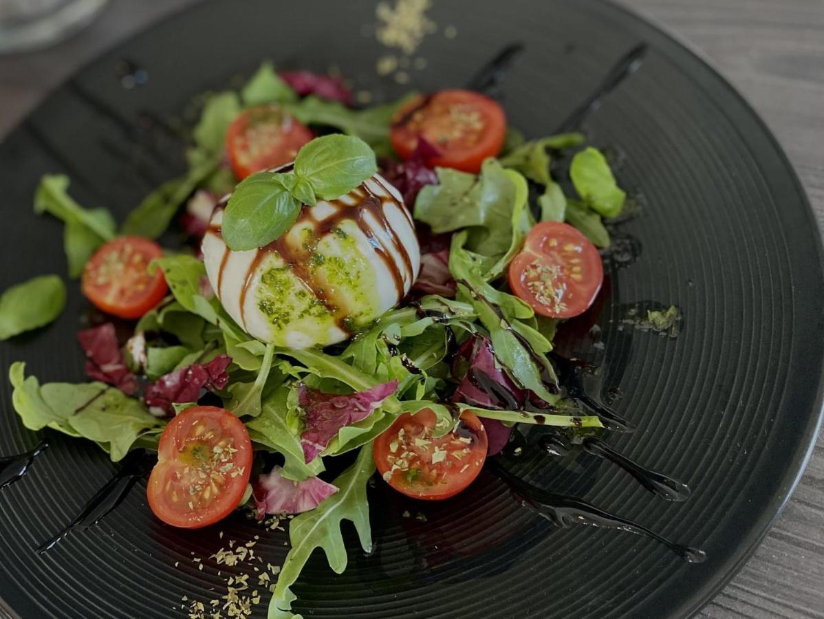 ホテル Restaurant San Marco Ammerndorf エクステリア 写真