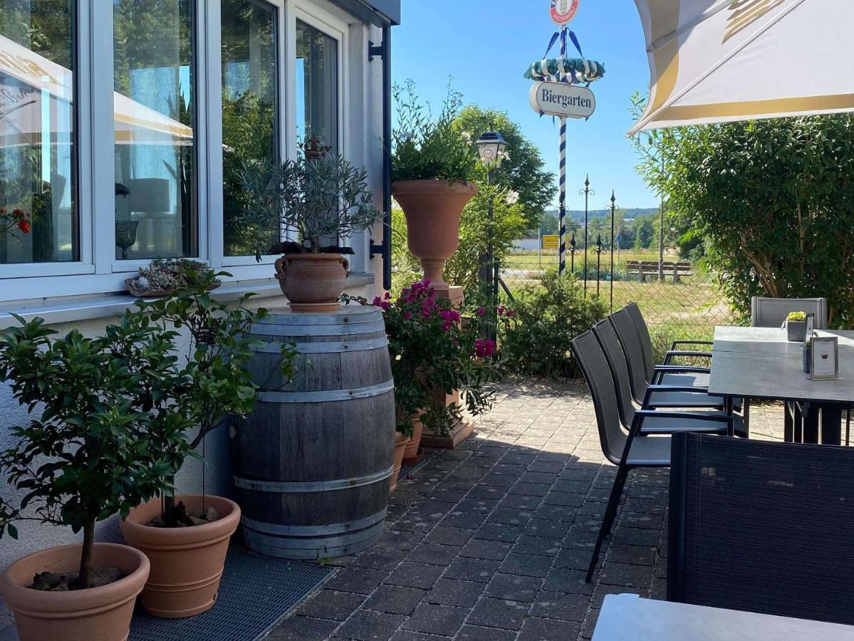 ホテル Restaurant San Marco Ammerndorf エクステリア 写真